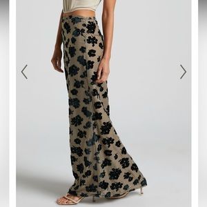 LIONESS KENNY FLORAL MAXI SKIRT